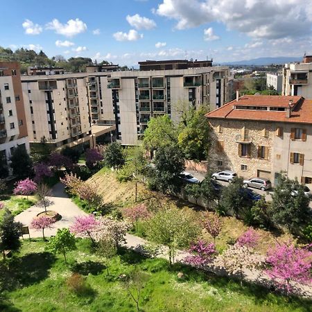 Wellstay Perugia Train Station ภายนอก รูปภาพ